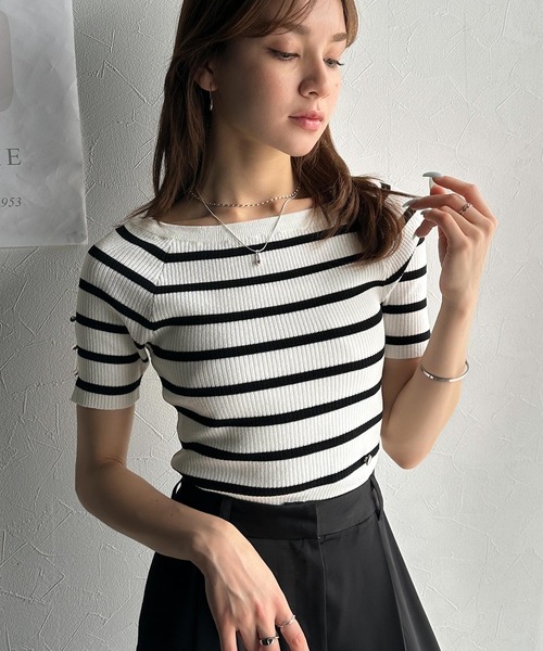 mily bilet（ミウィビレット）の「【mily bilet】大人可愛い抜け感！袖開きボタンサマーニット(半袖)（Tシャツ/カットソー・レディース・ブラック/アイボリー/ホワイト×ブラック/ライトグレー・LARGE/MEDIUM/SMALL/X-LARGE）」の16枚目の写真