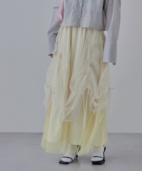 etoll.(エトル)の「シャーリングリボンカラーチュールスカート(スカート・レディース・アイボリー/グレイッシュベージュ/ブラック・M)」の17枚目の写真