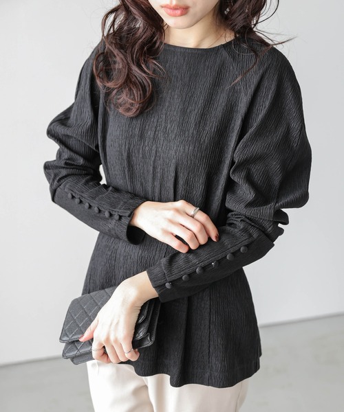 SUGAR BISKET(シュガービスケット)の「ウエストタック パフスリーブトップス(Tシャツ/カットソー・レディース・ホワイト/ブラック/ベージュ・L/M)」の2枚目の写真
