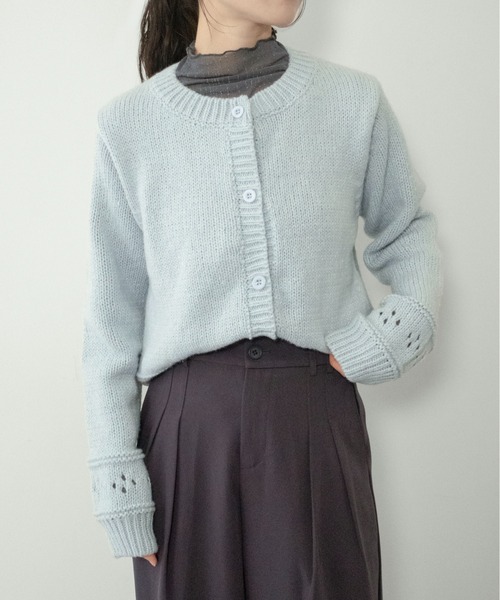 on:nue(オンニュ)の「【on:nue】パンチングニットカーディガン(カーディガン/ボレロ・レディース・アイボリー/スカイブルー・FREE)」の3枚目の写真