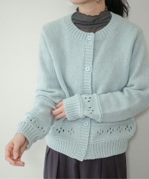 on:nue(オンニュ)の「【on:nue】パンチングニットカーディガン(カーディガン/ボレロ・レディース・アイボリー/スカイブルー・FREE)」の6枚目の写真