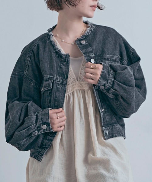 Social GIRL（ソーシャルガール）の「ボリューム袖 ショート丈 カットオフ ノーカラーデニムジャケット Gジャン（デニムジャケット・レディース・ブラック/ライトブルー/ブルー・M/L）」の2枚目の写真