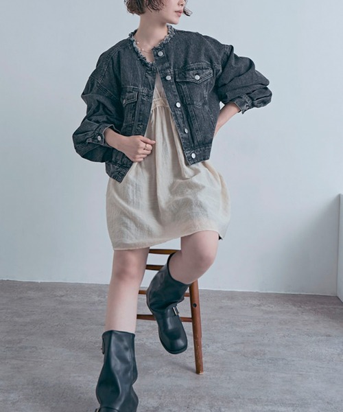 Social GIRL（ソーシャルガール）の「ボリューム袖 ショート丈 カットオフ ノーカラーデニムジャケット Gジャン（デニムジャケット・レディース・ブラック/ライトブルー/ブルー・M/L）」の15枚目の写真