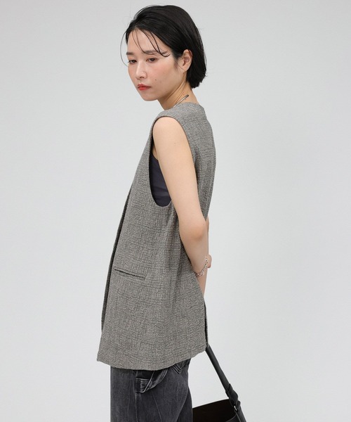 BABYLONE（バビロン）の「クレープリネンチェックベスト（ベスト・レディース・ブラック・フリー）」の3枚目の写真