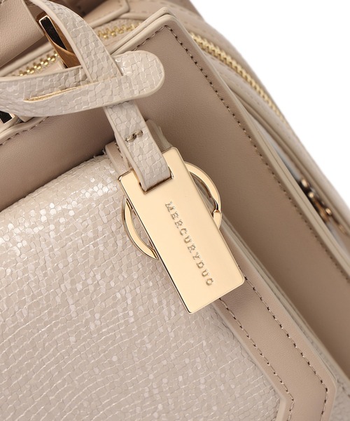 MERCURYDUO（マーキュリーデュオ）の「【MERCURYDUO/マーキュリーデュオ】メタリッククラック調型押し フラップハンドバッグ（ハンドバッグ・レディース・グレイッシュベージュ/アイボリー/ブラック・FREE）」の12枚目の写真
