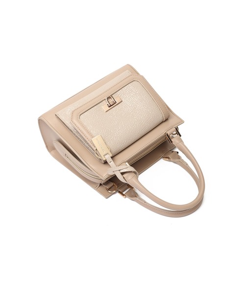 MERCURYDUO（マーキュリーデュオ）の「【MERCURYDUO/マーキュリーデュオ】メタリッククラック調型押し フラップハンドバッグ（ハンドバッグ・レディース・グレイッシュベージュ/アイボリー/ブラック・FREE）」の18枚目の写真