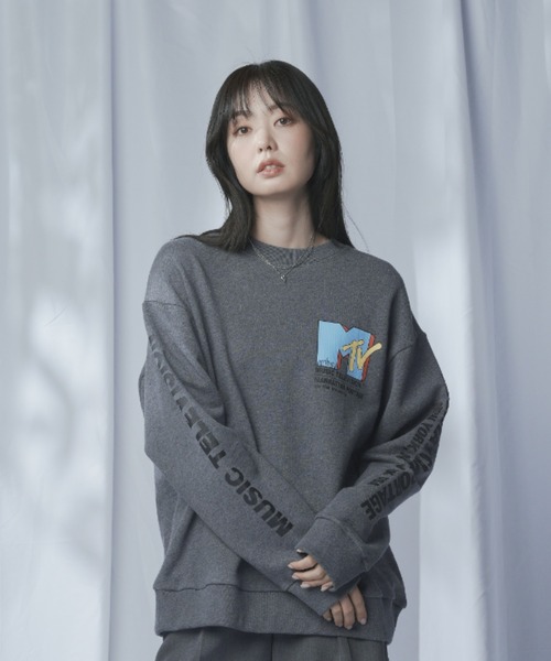 Manhattan Portage（マンハッタンポーテージ）の「Sweat Trainer MTV（Tシャツ/カットソー・メンズ・オートミール/ヘザーチャコール・SMALL/MEDIUM/LARGE/X-LARGE）」の2枚目の写真