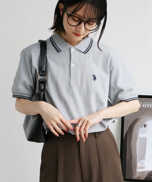 U.S. POLO ASSN.(ユーエスポロアッスン)の「【U.S. POLO ASSN./ユーエスポロアッスン】ワンポイントポニー刺繍 リブライン 綿100% 鹿の子 半袖ポロシャツ(ポロシャツ・メンズ・ダークブラウン/ネイビー/グリーン/アイボリー/ブラック×ホワイト/ブルーグレー/キャメル/ブラック×ゴールド/サーモンピンク/スミクロ/ブラック×カーキ/ブラック系1/ネイビー系1/グレー・M/L/XL/S)」の7枚目の写真