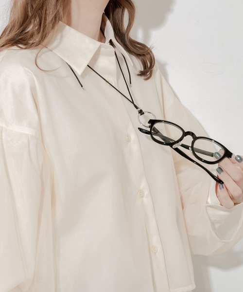 SMELLY(スメリー)の「コードメガネホルダー(メガネ・レディース・ベージュ/ブラック・-)」の10枚目の写真