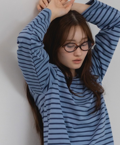 HEILIS(ヘイリス)の「ベーシックボーダー長袖カットソー/韓国 オーバーサイズ シンプル カジュアル フェミニン レッド ネイビー ブルー ライトブルー 春服 夏服 秋服 長袖 トップス ノームコア シティガール 赤トップス インナー ロンT レイヤード(Tシャツ/カットソー・レディース・ネイビー/レッド/ライトブルー/ダークブルー・FREE)」の1枚目の写真