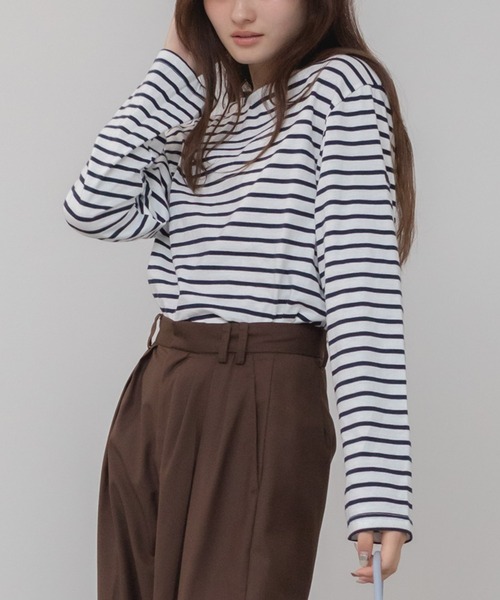 HEILIS(ヘイリス)の「ベーシックボーダー長袖カットソー/韓国 オーバーサイズ シンプル カジュアル フェミニン レッド ネイビー ブルー ライトブルー 春服 夏服 秋服 長袖 トップス ノームコア シティガール 赤トップス インナー ロンT レイヤード(Tシャツ/カットソー・レディース・ネイビー/レッド/ライトブルー/ダークブルー・FREE)」の13枚目の写真