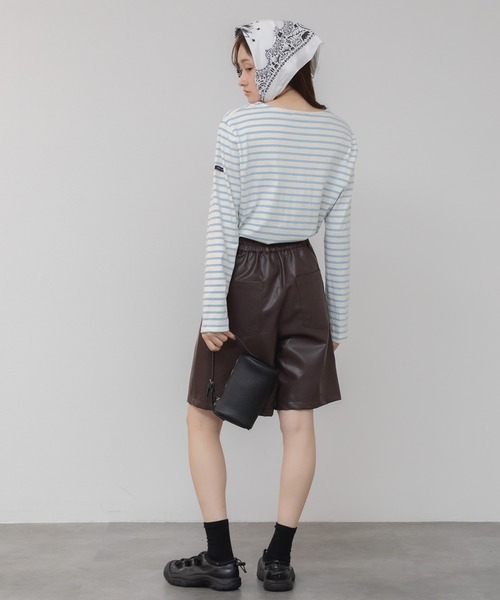 HEILIS(ヘイリス)の「ベーシックボーダー長袖カットソー/韓国 オーバーサイズ シンプル カジュアル フェミニン レッド ネイビー ブルー ライトブルー 春服 夏服 秋服 長袖 トップス ノームコア シティガール 赤トップス インナー ロンT レイヤード(Tシャツ/カットソー・レディース・ネイビー/レッド/ライトブルー/ダークブルー・FREE)」の22枚目の写真