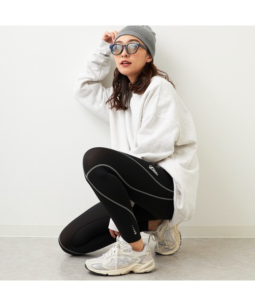 FILA（フィラ）の「Fila フィラ インナーパンツ ロング丈 DRY 吸水速乾 UVケア リフレクター機能付 スポーツインナー ボトムス（レギンス/スパッツ・レディース・マルチ/ブラック/ネイビー・L/M/S/LL）」の4枚目の写真