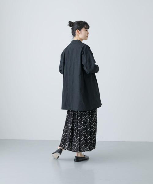 かぐれ（カグレ）の「『ユニセックス』コットンテーラードジャケット（その他アウター・レディース・ブラック/チャコールグレー/ベージュ・1/2）」の11枚目の写真