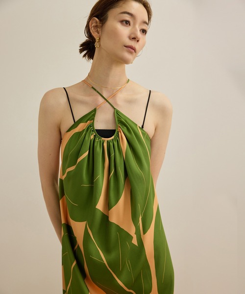 ROPE'（ロペ）の「【洗える】エクスペンド リーフキャミワンピース【DEVEAUX（デヴォー）】（ワンピース・レディース・ブルー/グリーン・FREE）」の5枚目の写真