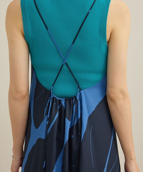 ROPE'（ロペ）の「【洗える】エクスペンド リーフキャミワンピース【DEVEAUX（デヴォー）】（ワンピース・レディース・ブルー/グリーン・FREE）」の16枚目の写真