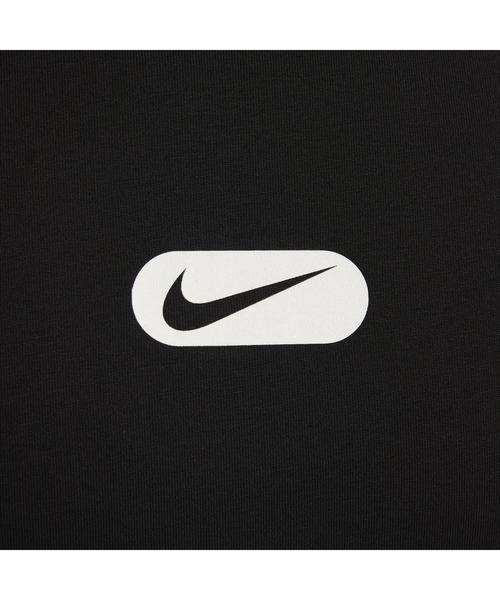 NIKE（ナイキ）の「ナイキ NIKE ナイキ NSW クラブ S/S Tシャツ OC スウッシュ（Tシャツ/カットソー・レディース・ブラック/ホワイト・M/L）」の6枚目の写真