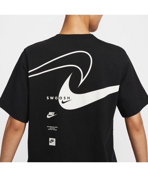 NIKE（ナイキ）の「ナイキ NIKE ナイキ NSW クラブ S/S Tシャツ OC スウッシュ（Tシャツ/カットソー・レディース・ブラック/ホワイト・M/L）」の7枚目の写真