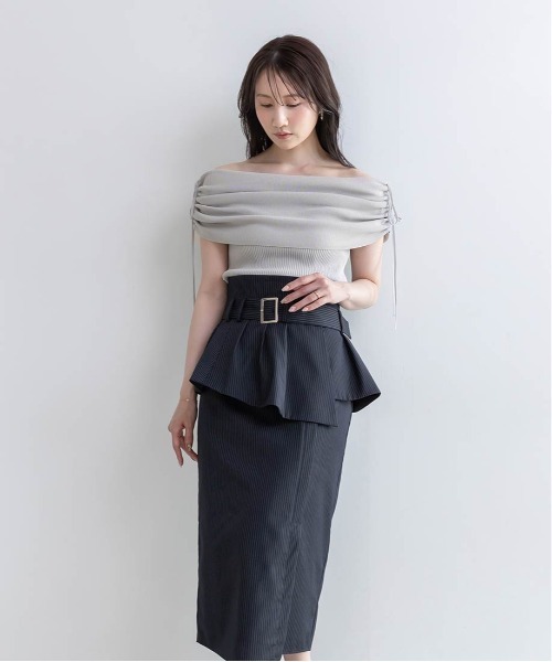 新品未使用 RANDA セーターリボンモチーフニット オフショル グレー ランダ RANDA リボンモチーフニット （GRAY） -ファッション通販