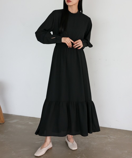 【関税込み】FLORE FLORE ブラック Joline ミディアムワンピース 関税込み】FLORE FLORE ブラック Joline ミディアムワンピース