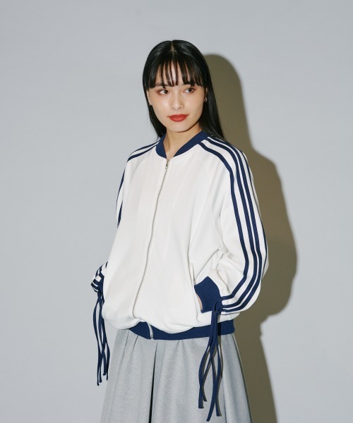 terrace(テラス)の「ラインリボンジャージブルゾン(ジャージ・レディース・ブラック/グレー/オフホワイト・MEDIUM)」の14枚目の写真