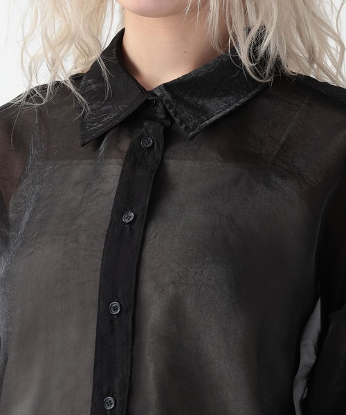 FOREVER 21（フォーエバー トゥエンティーワン）の「【2025SS】カットアウトシアーシャツ（シャツ/ブラウス・レディース・グリーン/ナチュラル/ブルー/ブラック・FREE）」の22枚目の写真