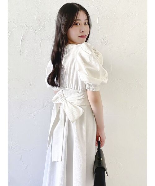 dazzlin（ダズリン）の「レースドッキングスリーブワンピース（ワンピース・レディース・オフホワイト/ブルー/その他1・SMALL/MEDIUM）」の20枚目の写真