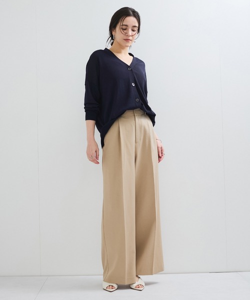 le cercle ADAM ET ROPE'(ルセルクルアダムエロペ)の「新色追加【UVケア/接触冷感】Vネックカーディガン(カーディガン/ボレロ・レディース・ライトグリーン/オフホワイト/オレンジ/ネイビー/ブラック/ブラウン系/ライトグレー/レンガ・FREE)」の10枚目の写真