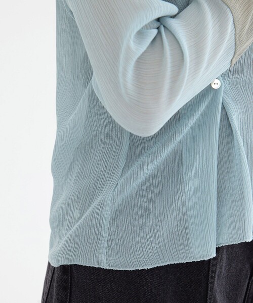 UNITED TOKYO（ユナイテッドトウキョウ）の「【残りわずか！】クレープシアーフロントタックカーディガン｜ウォッシャブル/シアートップス/冷房対策/秋服（カーディガン/ボレロ・レディース・ライトブルー/ホワイト・FREE）」の17枚目の写真