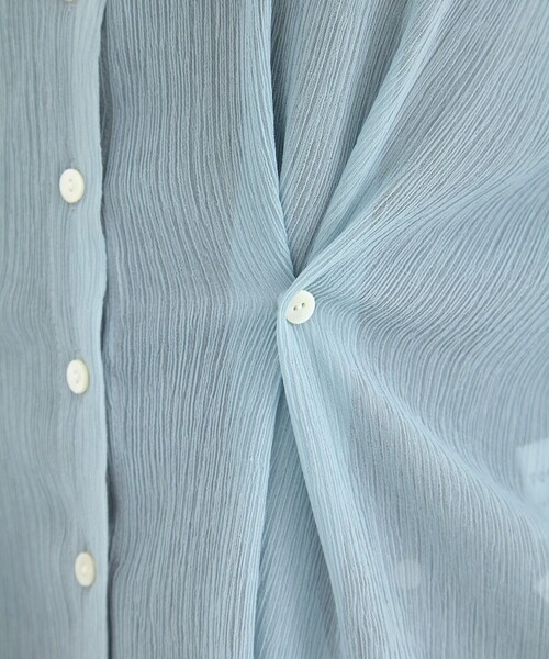 UNITED TOKYO（ユナイテッドトウキョウ）の「【残りわずか！】クレープシアーフロントタックカーディガン｜ウォッシャブル/シアートップス/冷房対策/秋服（カーディガン/ボレロ・レディース・ライトブルー/ホワイト・FREE）」の15枚目の写真