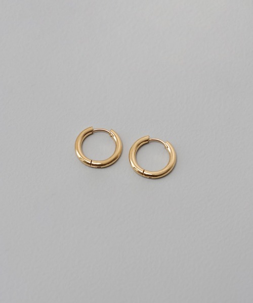 ORLEAN(オルレアン)の「【ORLEAN】 シンプルフープピアス 太さ2.5mm(ピアス(両耳用)・レディース・シルバー系7/ゴールド系3/ゴールド系1/シルバー系2/シルバー系4/ゴールド系2/ゴールド系4/シルバー系5/シルバー系3/ゴールド系5/ゴールド/ゴールド系6/シルバー系1/シルバー系6/シルバー/ゴールド系7・フリー)」の21枚目の写真
