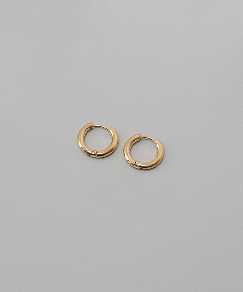 ORLEAN(オルレアン)の「【ORLEAN】 シンプルフープピアス 太さ2.5mm(ピアス(両耳用)・レディース・シルバー系7/ゴールド系3/ゴールド系1/シルバー系2/シルバー系4/ゴールド系2/ゴールド系4/シルバー系5/シルバー系3/ゴールド系5/ゴールド/ゴールド系6/シルバー系1/シルバー系6/シルバー/ゴールド系7・フリー)」の20枚目の写真