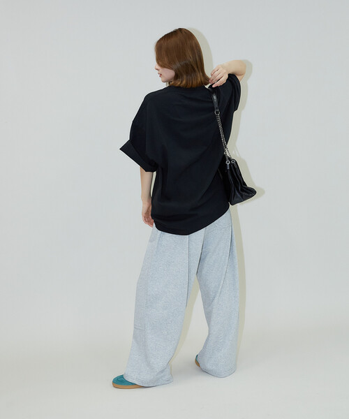 PUBLUX(パブリュクス)の「PUBLUX/パブリュクス Lovepop studio ハート胸ロゴ刺繍Tシャツ(限定展開)(UNISEX)(Tシャツ/カットソー・メンズ・ブラック/ライトグレー/オフホワイト・SMALL/MEDIUM/LARGE)」の19枚目の写真