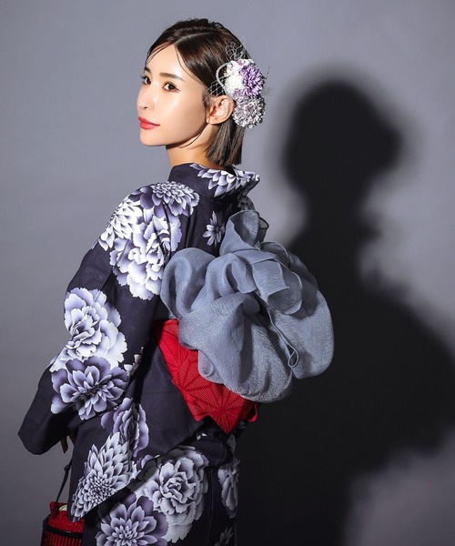 画像の帯、お任せ帯締め、お任せ下駄つき◆◆◆気品紅竹と菊影絵浴衣 SALE] [花魁浴衣] 2way 濃紺地×菊牡丹 5点セット (ゆかた・下駄
