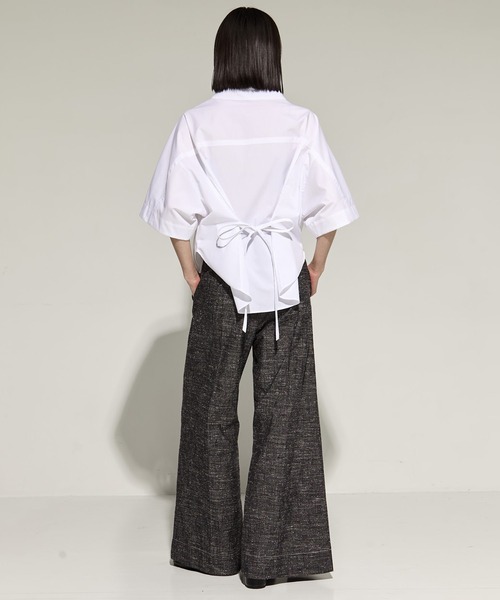 STUDIOUS（ステュディオス）の「【STUDIOUS/ステュディオス】Silk Nep Flare Trousers/シルクネップフレアトラウザー（スラックス・レディース・ブラック/ベージュ・2/1）」の8枚目の写真