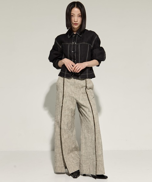 STUDIOUS（ステュディオス）の「【STUDIOUS/ステュディオス】Silk Nep Flare Trousers/シルクネップフレアトラウザー（スラックス・レディース・ブラック/ベージュ・2/1）」の18枚目の写真