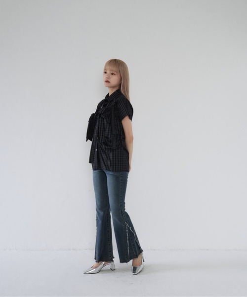 Uenui（ウニュイ）の「w ribbon check blouse（その他トップス・レディース・ネイビー・FREE）」の7枚目の写真