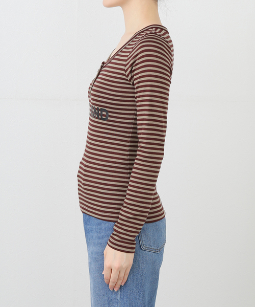 PULP/417EDIFICE(パルプフォーワンセブンエディフィス)の「【Geek Office / ギークオフィス】Just / ジャスト HENLEY NECK TEE(Tシャツ/カットソー・レディース・ブラウン・FREE)」の4枚目の写真
