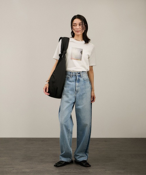 SALON adam et rope'(サロン アダム エ ロペ)の「Yasuko Hirano / 平野泰子 ARTプリントコンパクトT(Tシャツ/カットソー・レディース・ホワイト系その他2/ホワイト系その他4/ホワイト・FREE)」の7枚目の写真