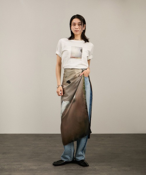 tシャツ Yasuko Hirano / 平野泰子 ARTプリントコンパクトT レディース SALON adam et rope' tシャツ Yasuko Hirano / 平野泰子 ART