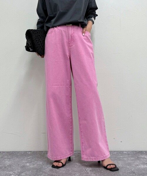 fredy emue（フレディエミュ）の「ブリーチデニム５ポケイージーパンツ（デニムパンツ・レディース・ピンク/ベージュ/グレー・36/38）」の3枚目の写真