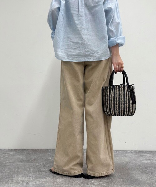 fredy emue（フレディエミュ）の「ブリーチデニム５ポケイージーパンツ（デニムパンツ・レディース・ピンク/ベージュ/グレー・36/38）」の7枚目の写真