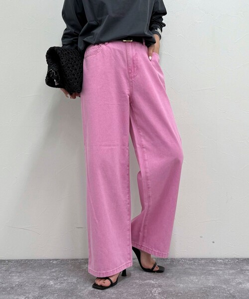 fredy emue（フレディエミュ）の「ブリーチデニム５ポケイージーパンツ（デニムパンツ・レディース・ピンク/ベージュ/グレー・36/38）」の22枚目の写真