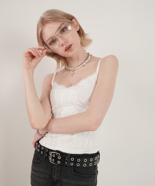 IMARI(イマリ)の「【 IMARI / イマリ 】 スクエア フレーム リムレス クリア メガネ(メガネ・レディース・ゴールド/シルバー・FREE)」の4枚目の写真