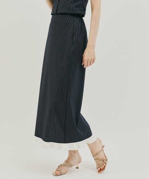 Olu.（オルドット）の「ストライプサイドフリルスカート[セットアップ可能]（スカート・レディース・グレー/ネイビー・0/1）」の2枚目の写真