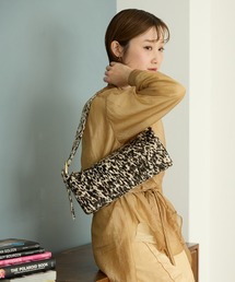 HASHIBAMI | 【HASHIBAMI】ヨコナガジップ カウヘアー ワンショルダー(ショルダーバッグ)