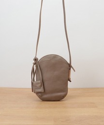 toleur（トーラ）の「toleur カウレザーミニサコッシュ（ショルダーバッグ）」