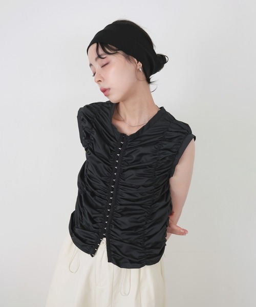 SUKALA バックシャーリング プルオーバー　美品 SUKALA スカーラ バックシャーリングプルオーバー Mサイズ 新品