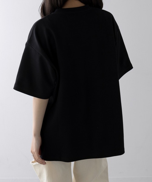 UNIVERSAL OVERALL（ユニバーサルオーバーオール）の「【UNIVERSAL OVERALL】PONTE POCKET TEE U2413211-B（Tシャツ/カットソー・レディース・ホワイト/ブラック/オートミール・S/XL/M/L）」の8枚目の写真