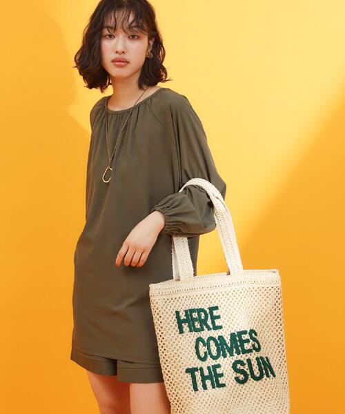 THE SHOP TK (ザ ショップ ティーケー )の「【mizugiwa/ラッシュガード】ギャザーチュニック/前後2WAY/セットアップ可/接触冷感/UV/洗濯機OK(シャツ/ブラウス・レディース・ブラック/カーキ・12/13)」の10枚目の写真